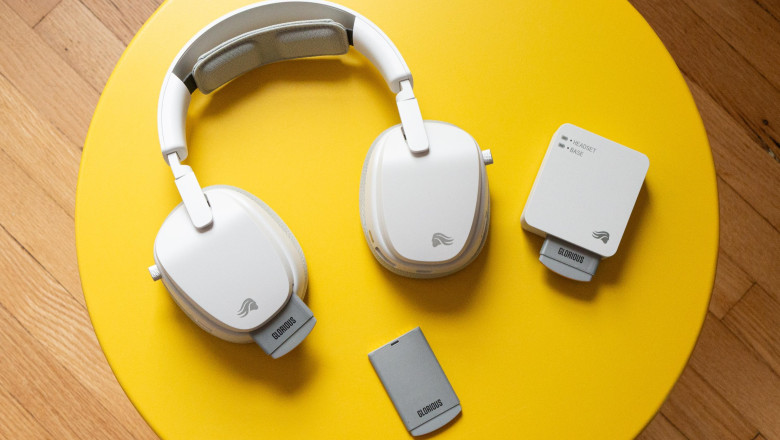The wireless headset that gets hot-swappable batteries right
