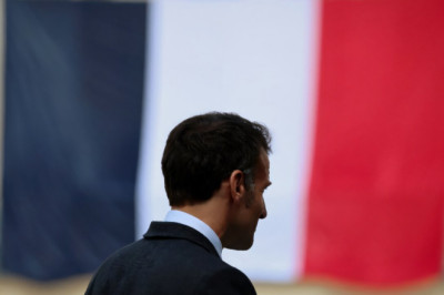 French parliament backs social media ban for under-15s in EU first